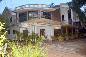 Yellow Birds Resort